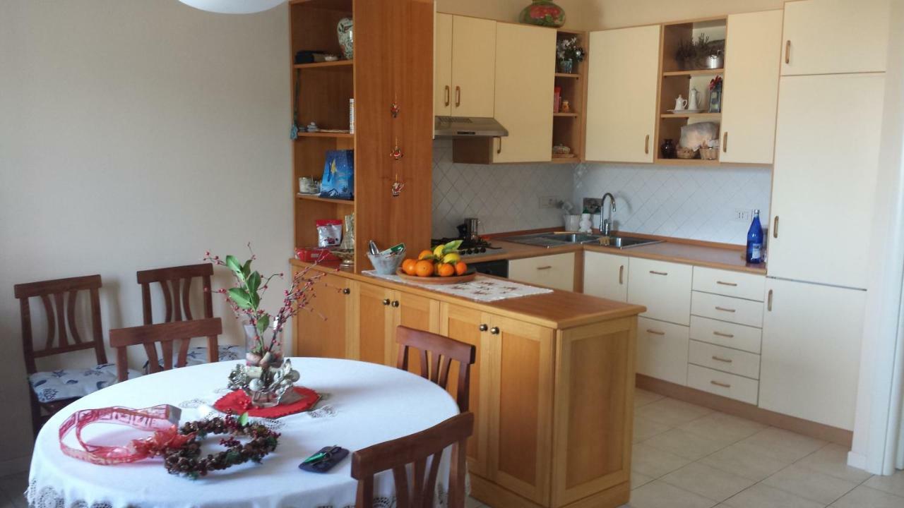 דירות פורטו ונרה Casa Lella מראה חיצוני תמונה