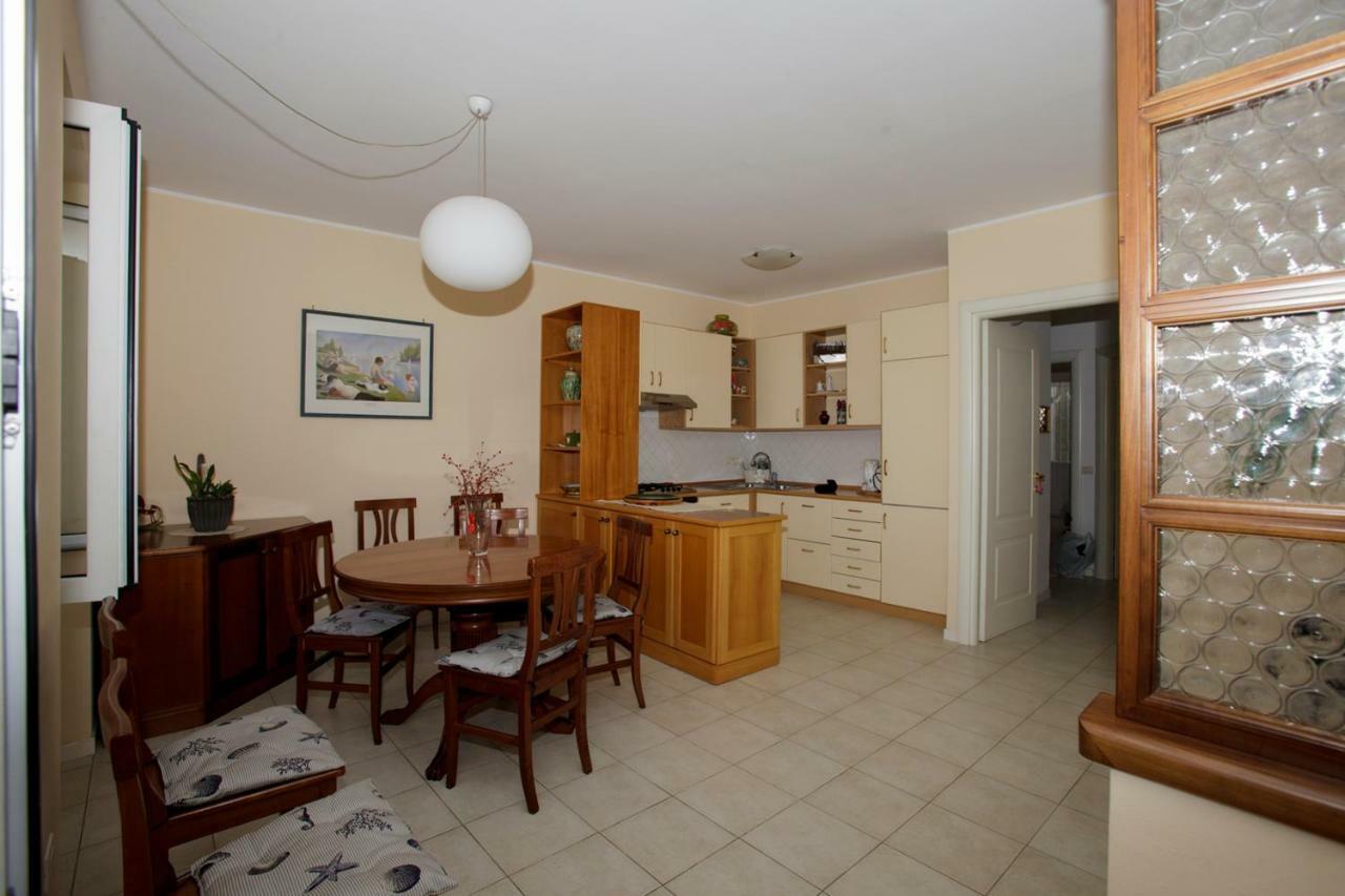 דירות פורטו ונרה Casa Lella מראה חיצוני תמונה